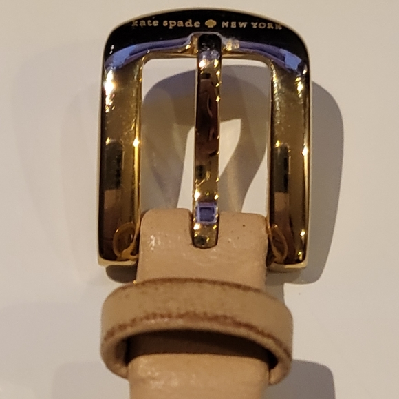 Kate Spade Tiny Metro Watch - Beige Leather Strap & Gold-Plated Metal - Picture 5 of 8